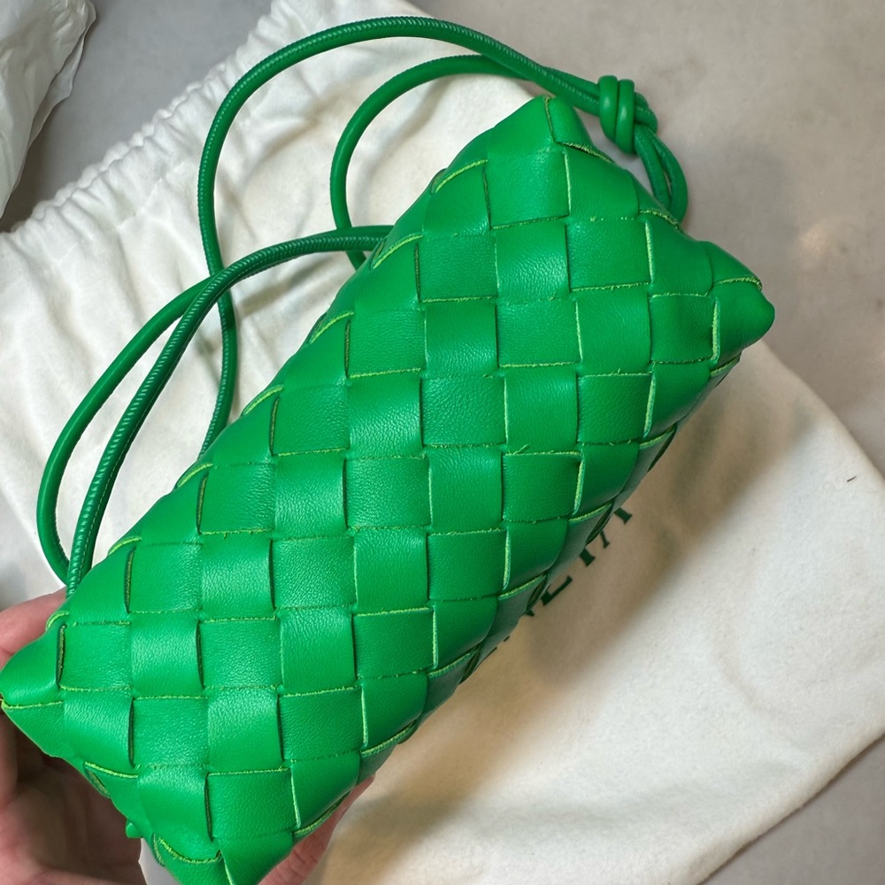Bottega Veneta Mini Loop Camera Bag (Parakeet/Green) - Picture 5 of 10